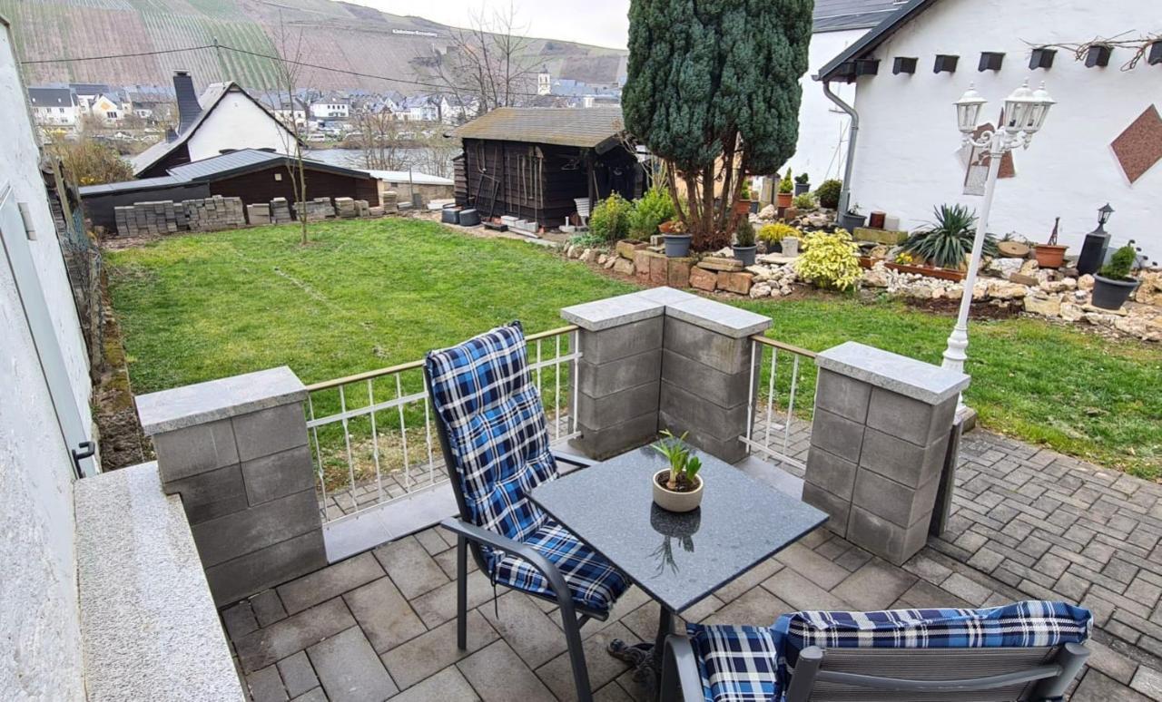 Ferienhaus Schnitzius Kinheim Экстерьер фото